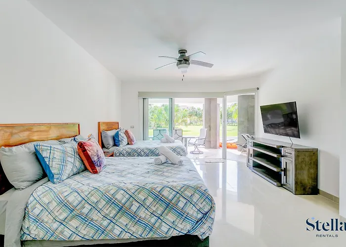 Luxury Condos At Mareazul Beachfront Complex With Resort-Style Amenities